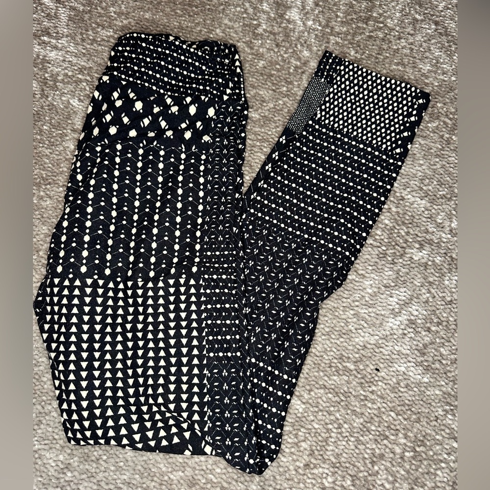 LuLaRoe leggings